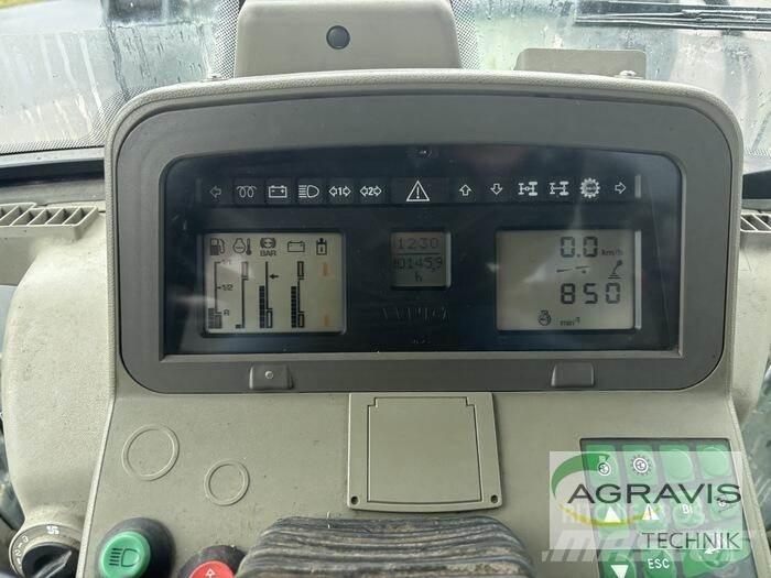 Fendt 415 VARIO الجرارات