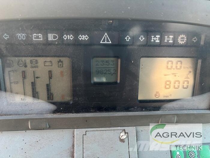 Fendt 711 VARIO الجرارات