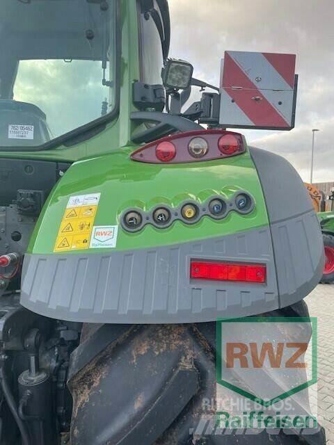 Fendt 718 Vario Gen6 الجرارات