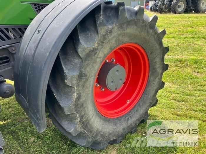 Fendt 718 VARIO S4 الجرارات