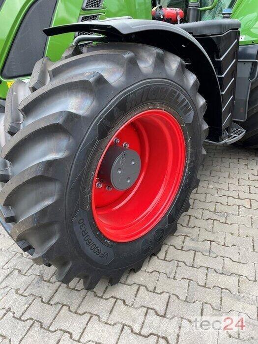 Fendt 724 Gen6 الجرارات