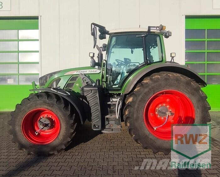 Fendt 724 Vario الجرارات