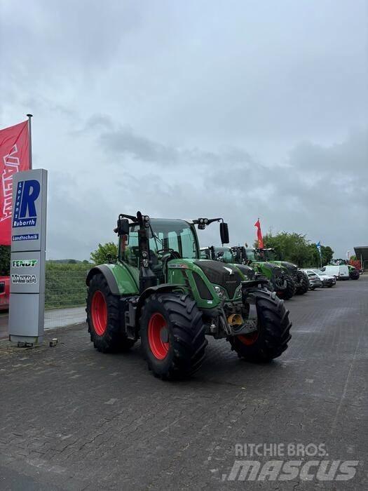 Fendt 724 VARIO SCR الجرارات