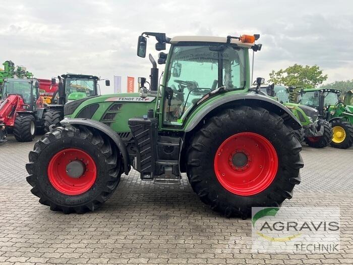 Fendt 724 VARIO SCR الجرارات