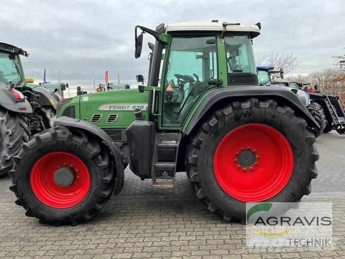Fendt 820 VARIO TMS الجرارات