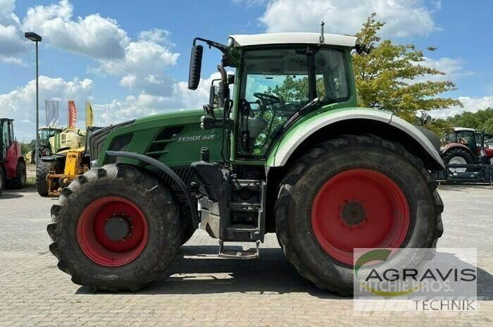 Fendt 826 VARIO SCR الجرارات