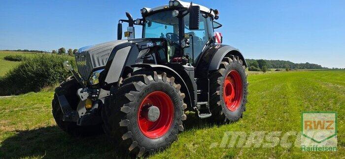 Fendt 828 S4 Vario الجرارات
