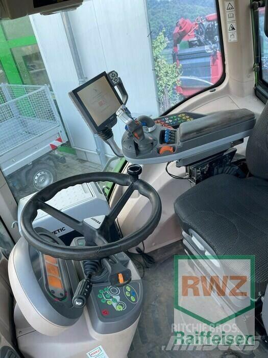 Fendt 828 Vario الجرارات