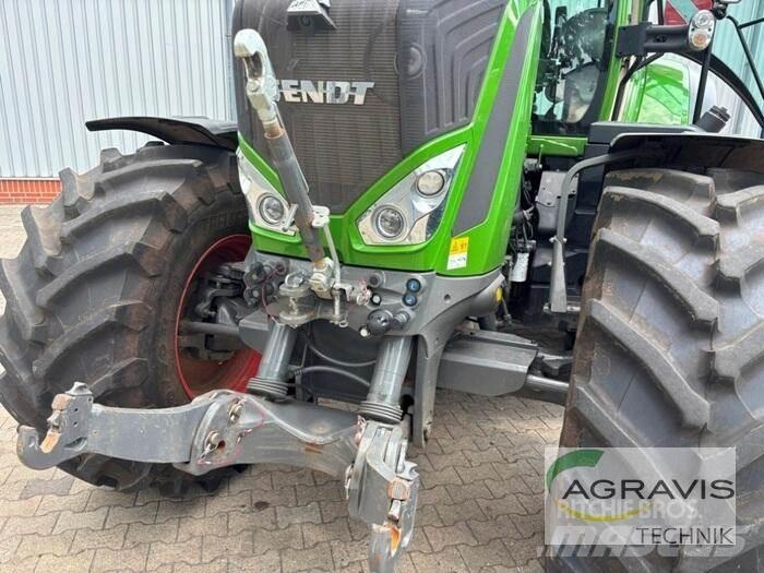 Fendt 828 VARIO S4 الجرارات
