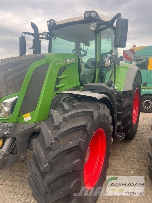 Fendt 828 VARIO S4 الجرارات
