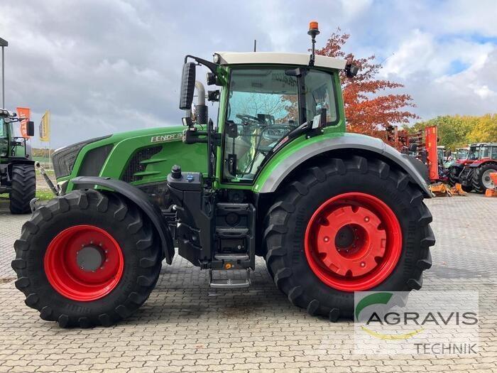 Fendt 828 VARIO S4 الجرارات