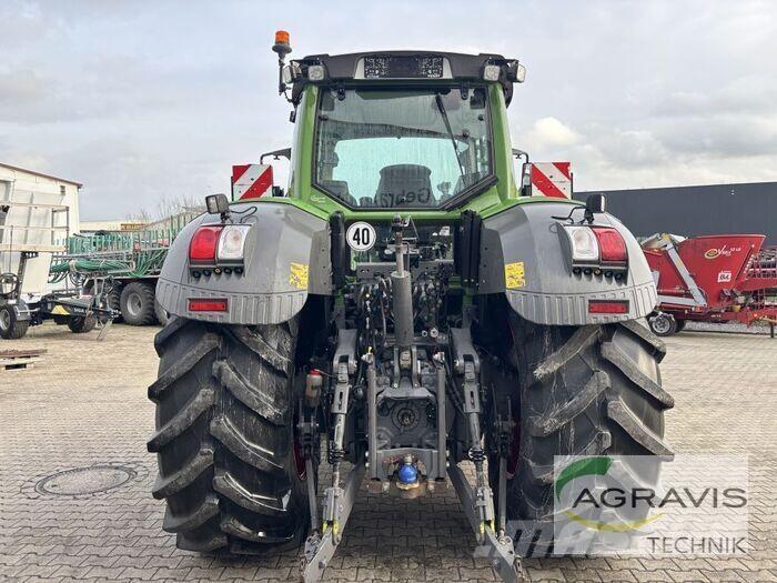 Fendt 828 VARIO S4 الجرارات