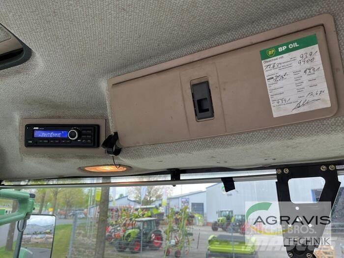Fendt 828 VARIO SCR الجرارات
