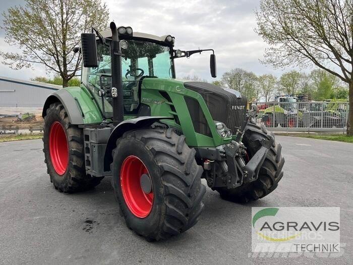 Fendt 828 VARIO SCR الجرارات