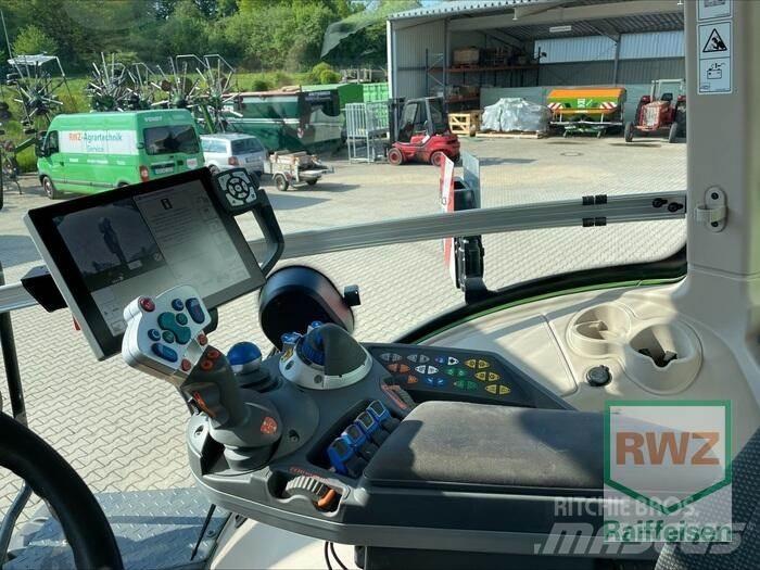 Fendt 933 Vario الجرارات