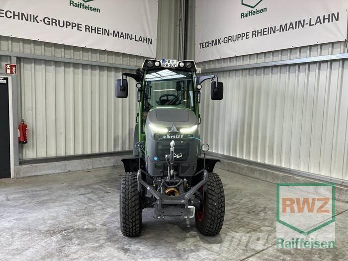 Fendt e107 V Vario الجرارات