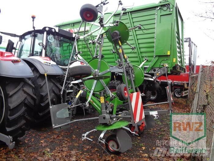 Fendt Lotus 770 Wender مكابس وميبسات التبن