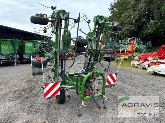 Fendt TWISTER 8608 DN مكابس وميبسات التبن