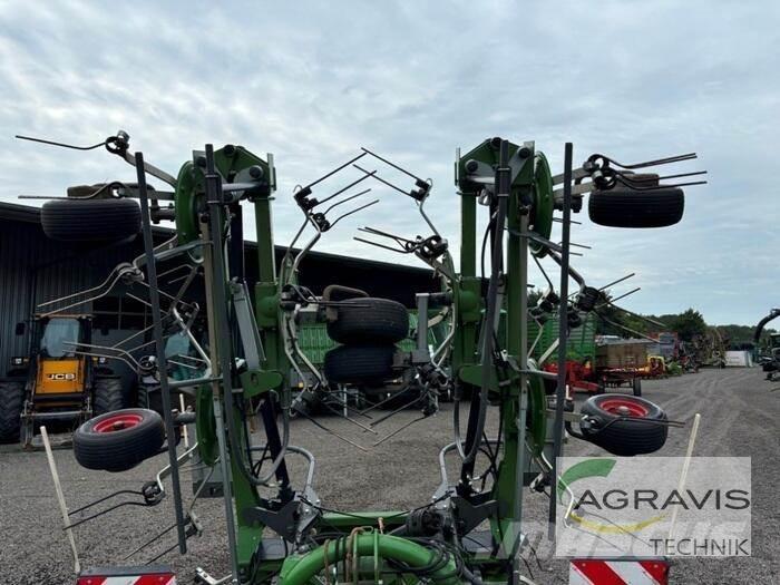 Fendt TWISTER 8608 DN مكابس وميبسات التبن