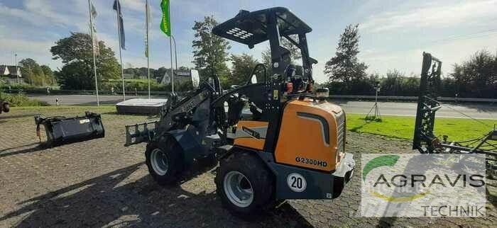 GiANT G2300 HD لوادر بعجل