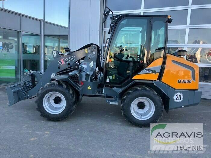 GiANT G3500 لوادر بعجل