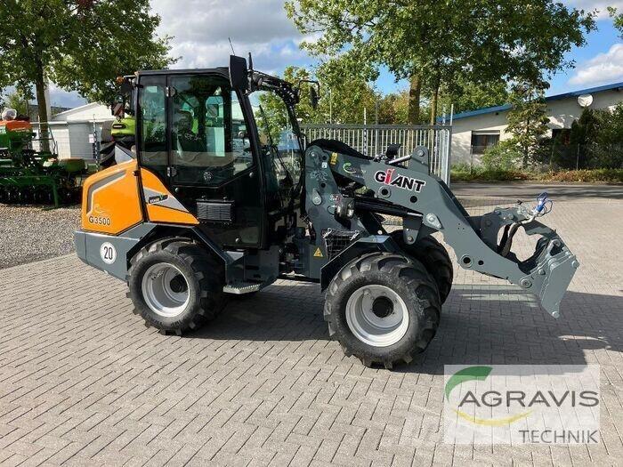 GiANT G3500 لوادر بعجل