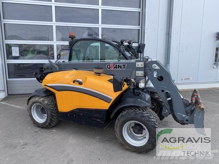 GiANT GT5048 معدات مناولة لأغراض الزراعة