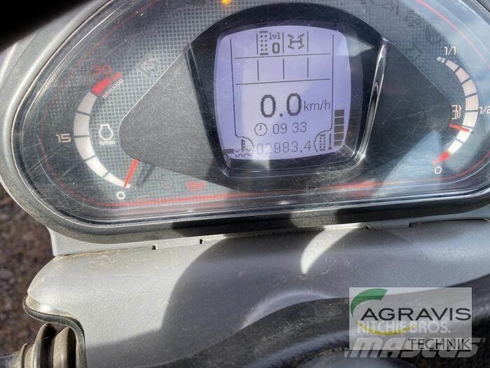 GiANT GT5048 معدات مناولة لأغراض الزراعة