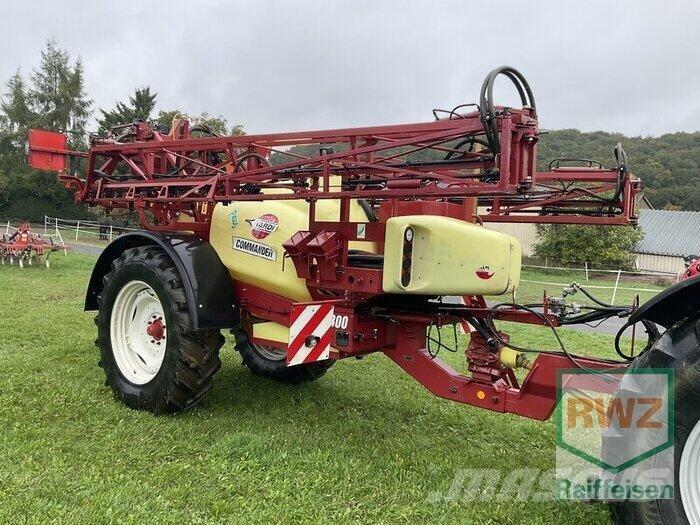 Hardi Commander 2800 الرشاشات