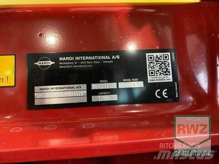 Hardi MASTER PRO 1200 الرشاشات