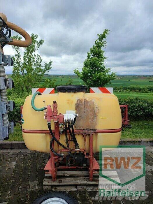 Holder 600Liter الرشاشات