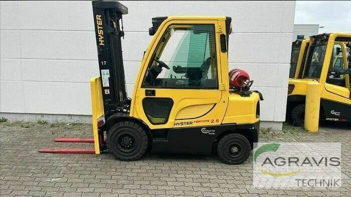 Hyster H2.5FT شاحنات ذات رافعات شوكية - أخرى