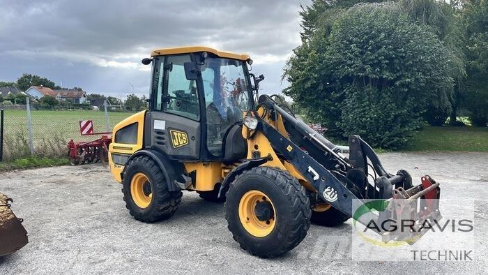 JCB 407 T4 لوادر بعجل