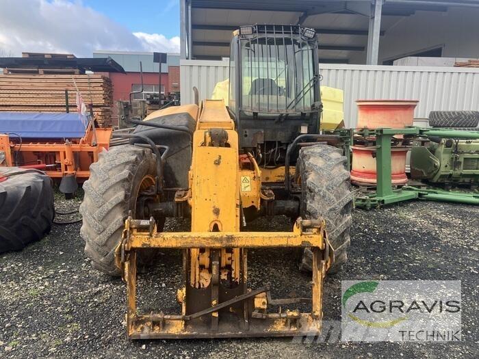 JCB 531-70 معدات مناولة لأغراض الزراعة