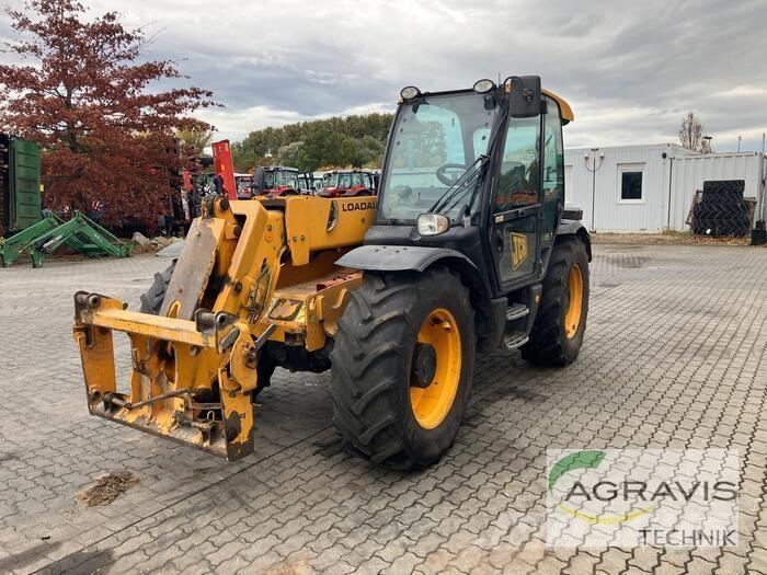 JCB 531-70 Dummy معدات مناولة لأغراض الزراعة