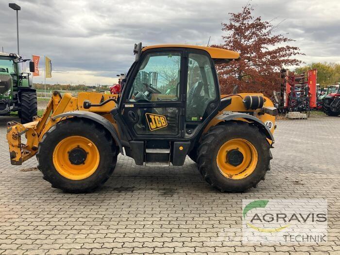 JCB 531-70 Dummy معدات مناولة لأغراض الزراعة