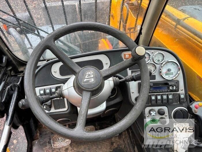 JCB 535-95 معدات مناولة لأغراض الزراعة