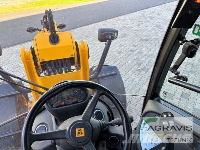 JCB TM 180 لوادر بعجل