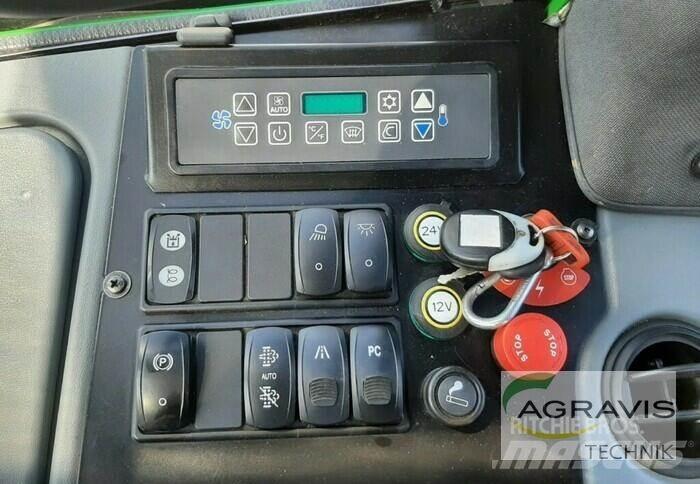 John Deere 1270 E شاحنات