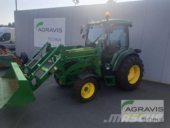 John Deere 4066 R الجرارات
