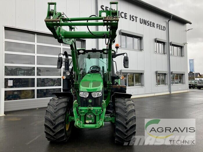 John Deere 6120 M الجرارات