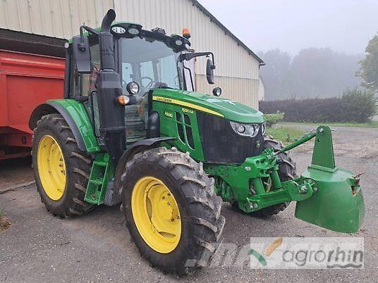 John Deere 6120M الجرارات
