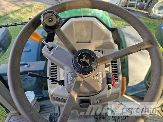 John Deere 6155M الجرارات