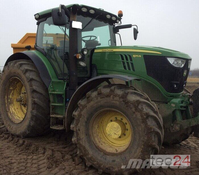 John Deere 6170 R الجرارات