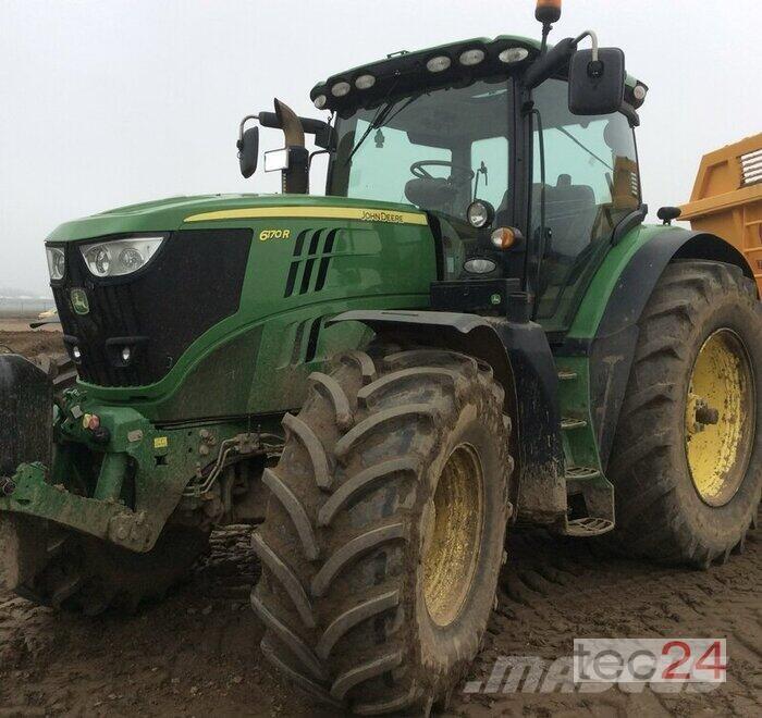John Deere 6170 R الجرارات