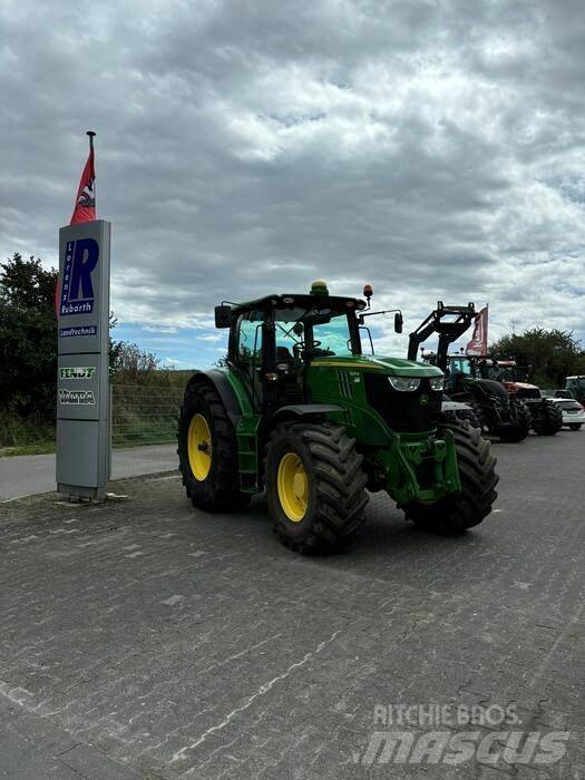 John Deere 6210 R الجرارات