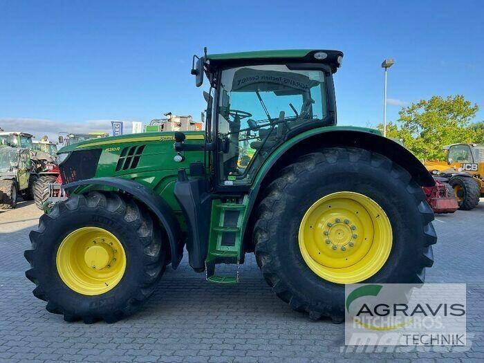 John Deere 6210 R الجرارات