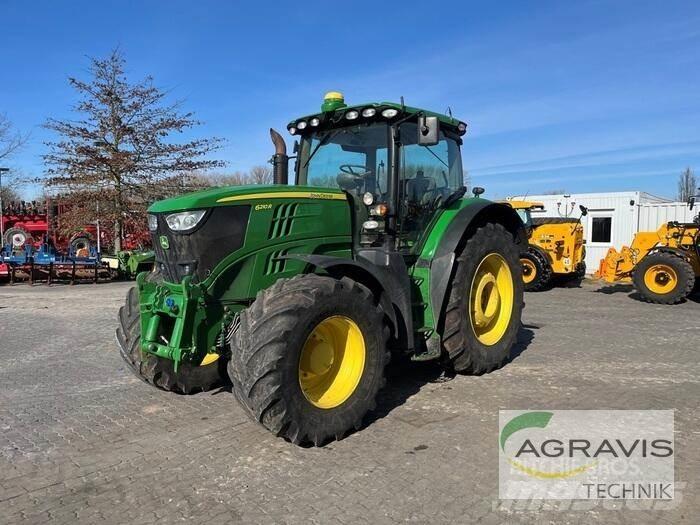 John Deere 6210 R الجرارات