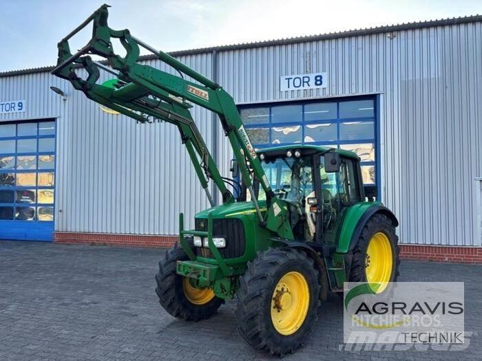 John Deere 6320 الجرارات