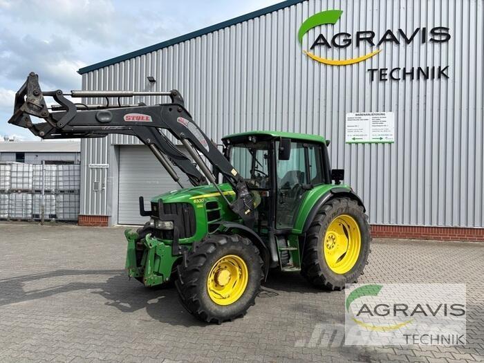 John Deere 6330 الجرارات